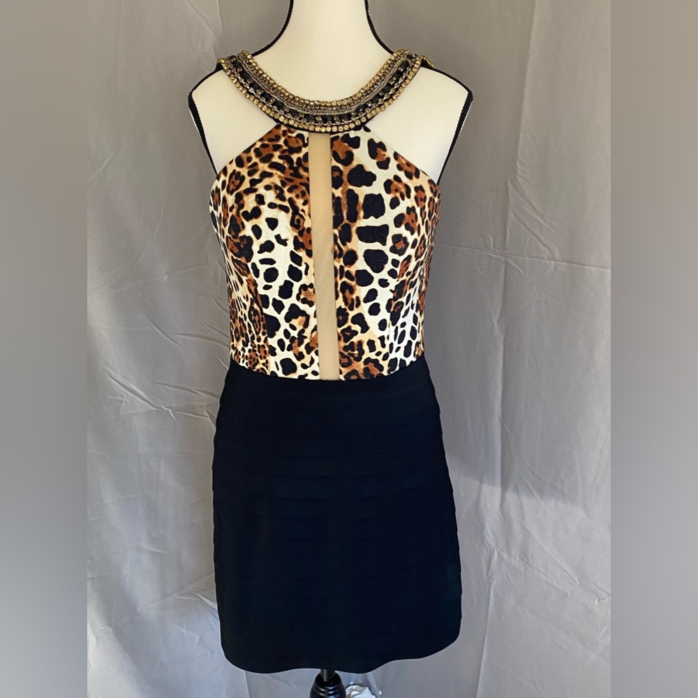 Sherri Hill Leopard print cocktail
